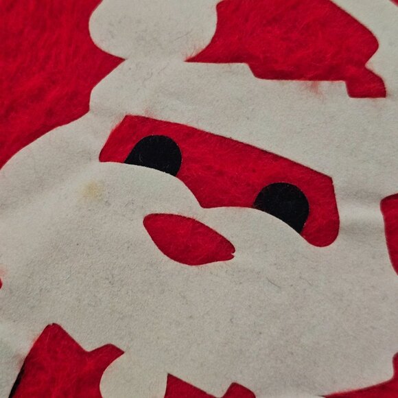 1970s Red Santa Tree Skirt 34" gold fringe handmade retro Christmas decor vtg - Picture 10 of 10